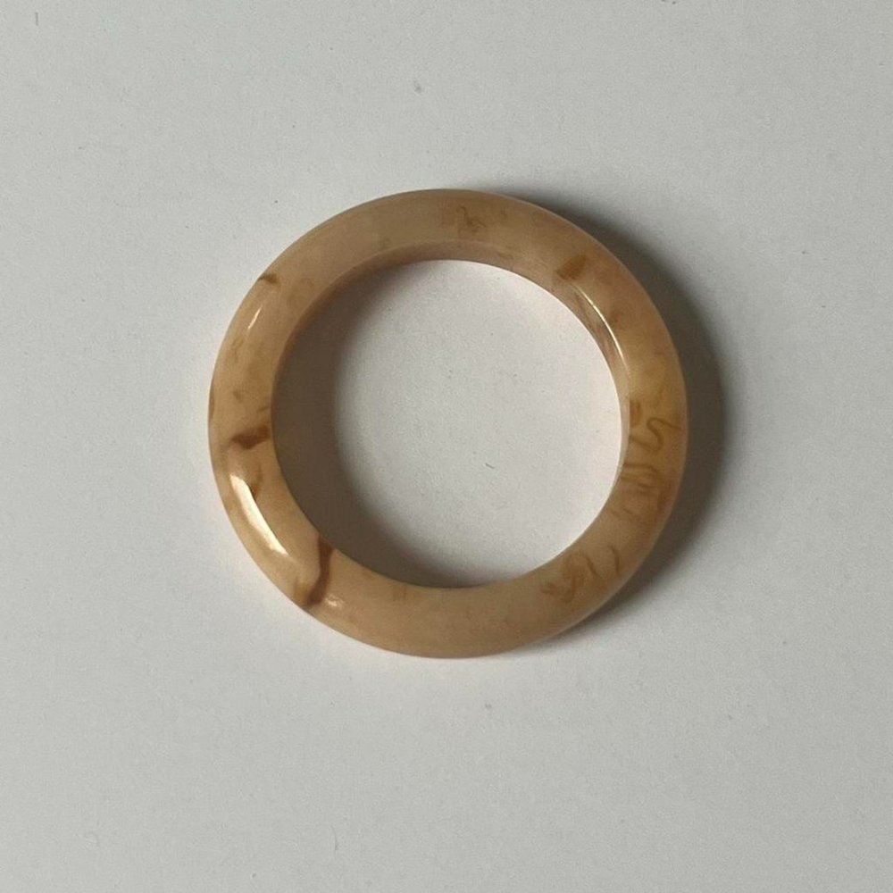 VTG Neutral Tan Marble Plastic Ring
